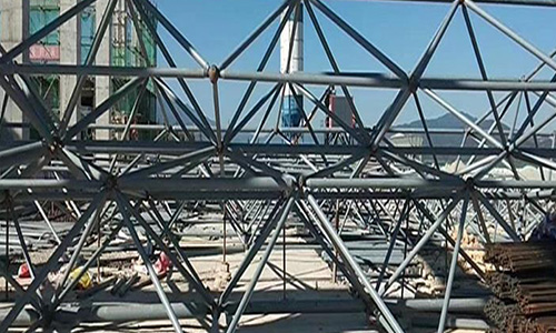 海城螺栓球网架的施工要求